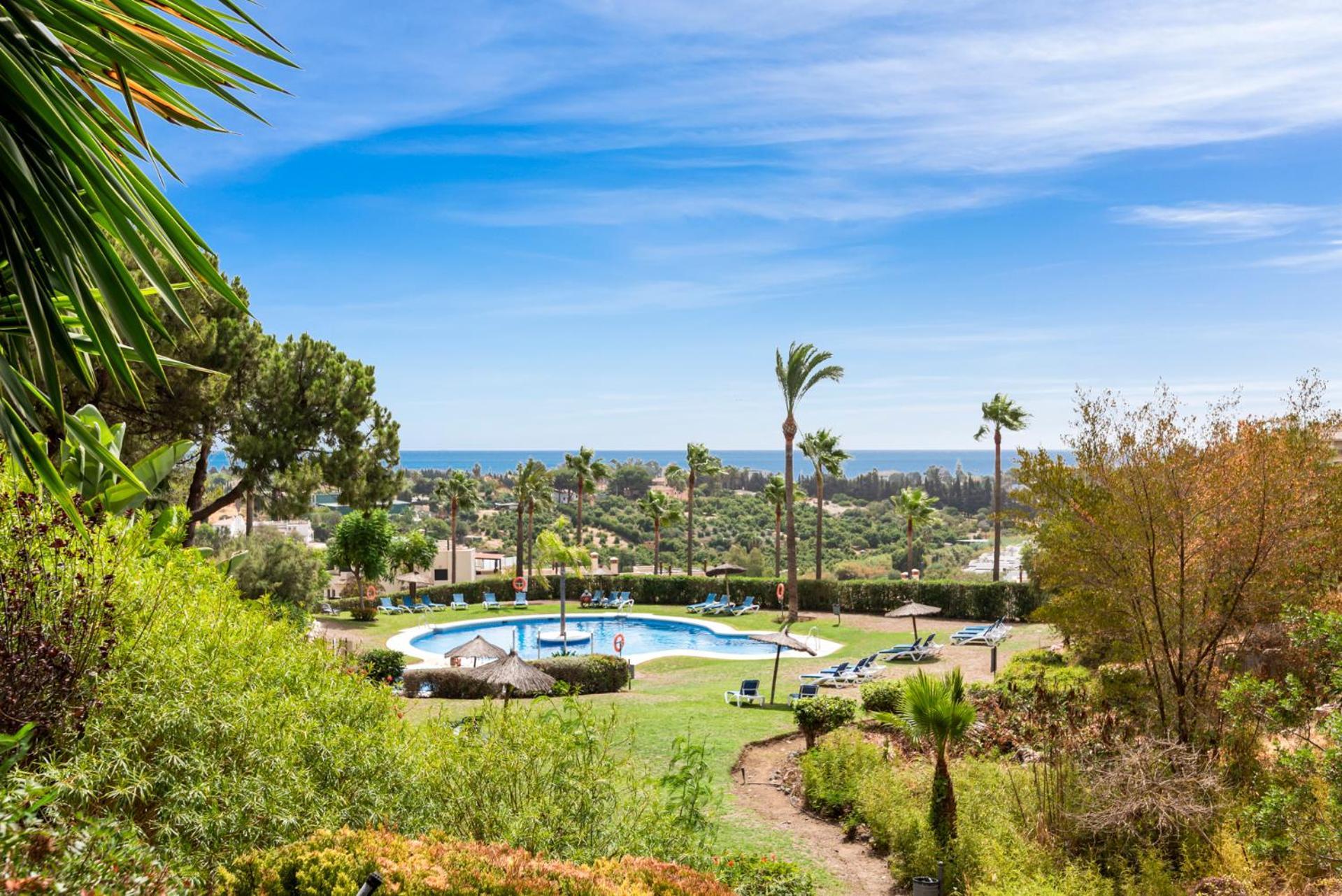Sky And Sea Estepona Penthouse Esterno foto