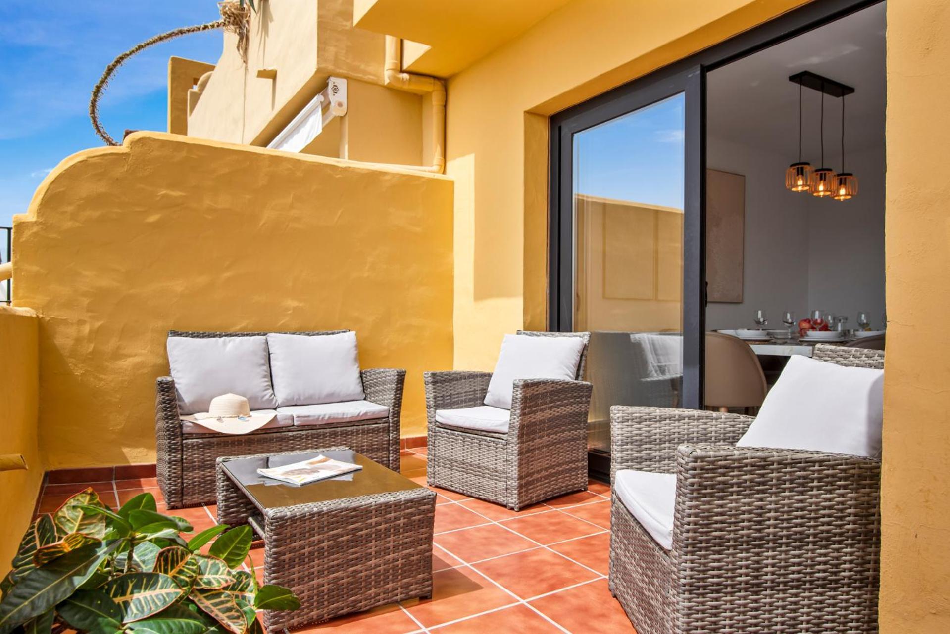 Sky And Sea Estepona Penthouse Esterno foto