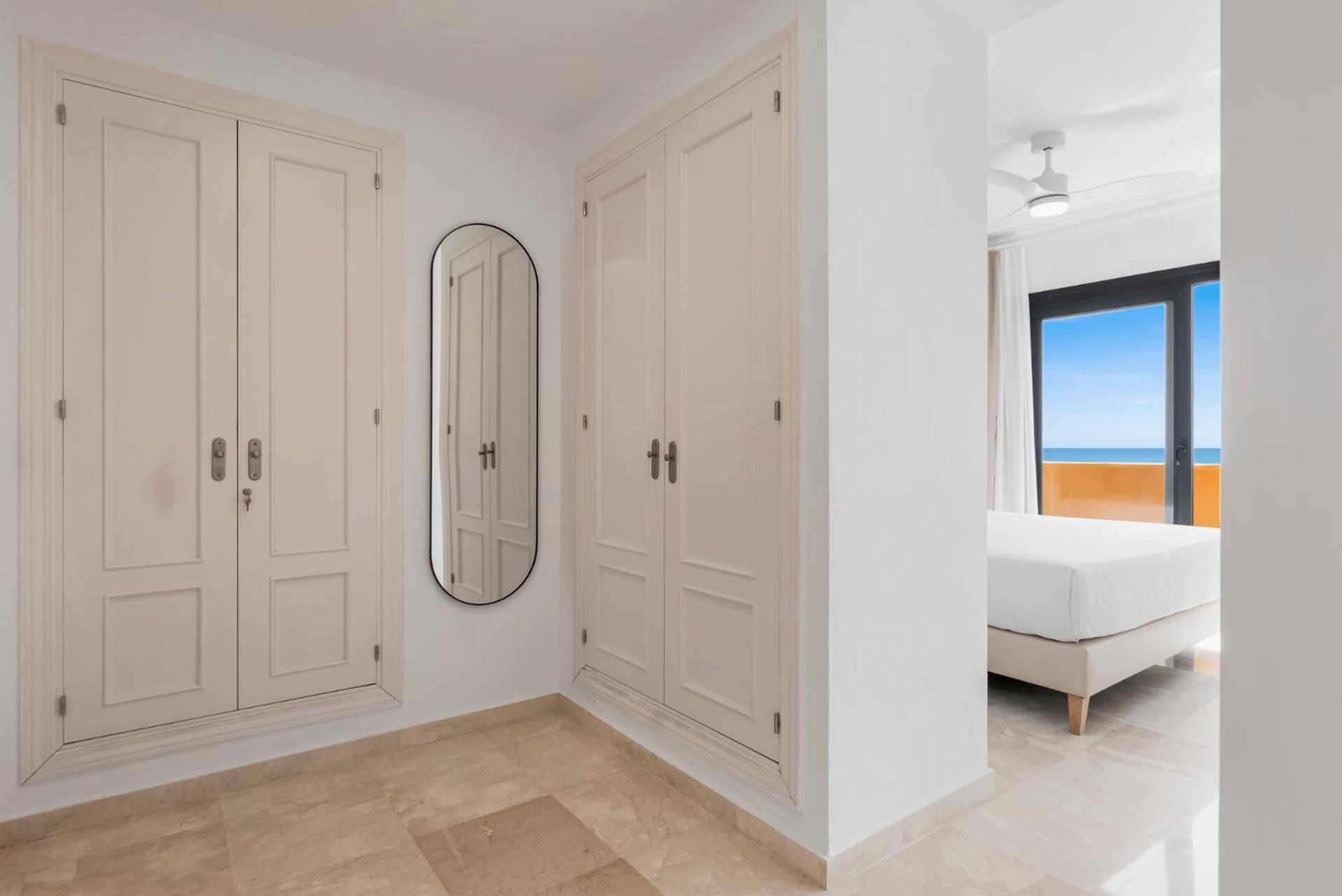 Sky And Sea Estepona Penthouse Esterno foto